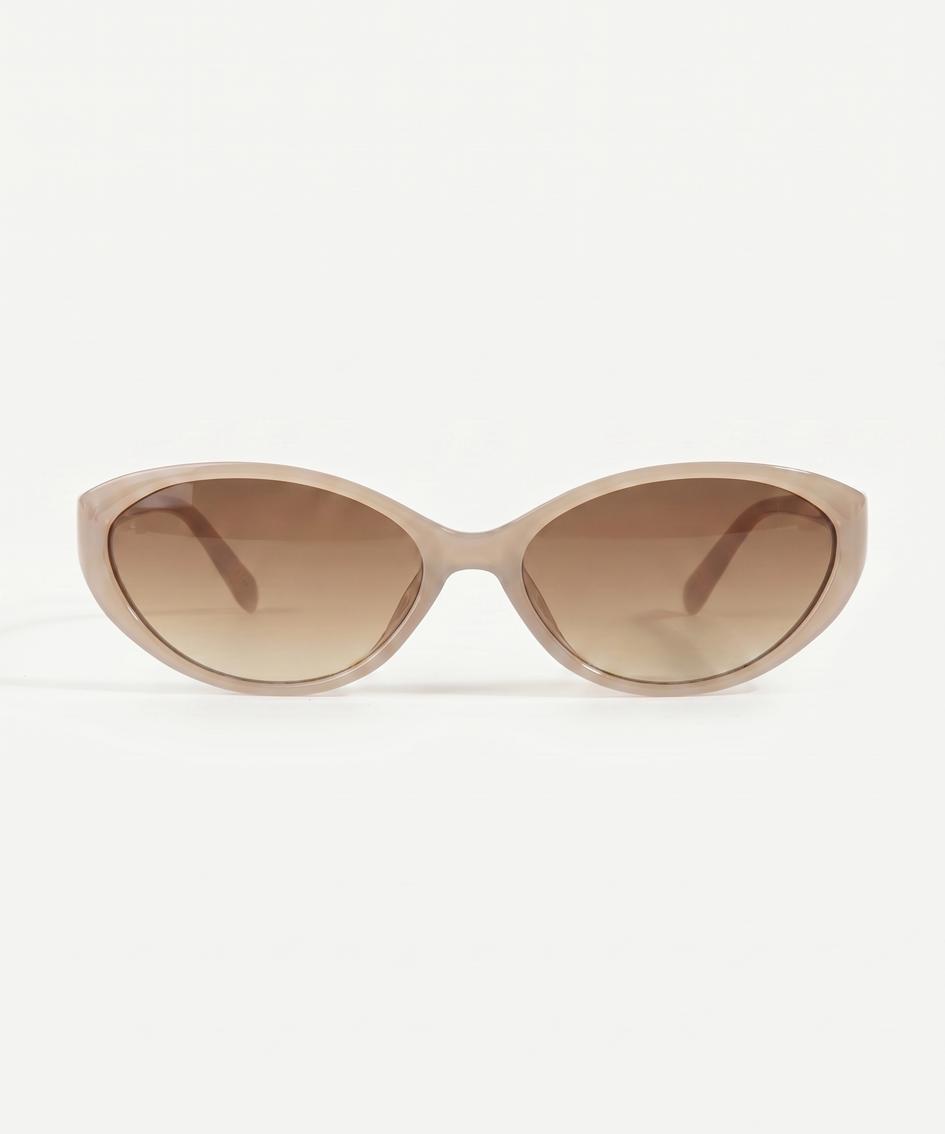 The Essential Cat Eye Sunglasses (detail view 3)