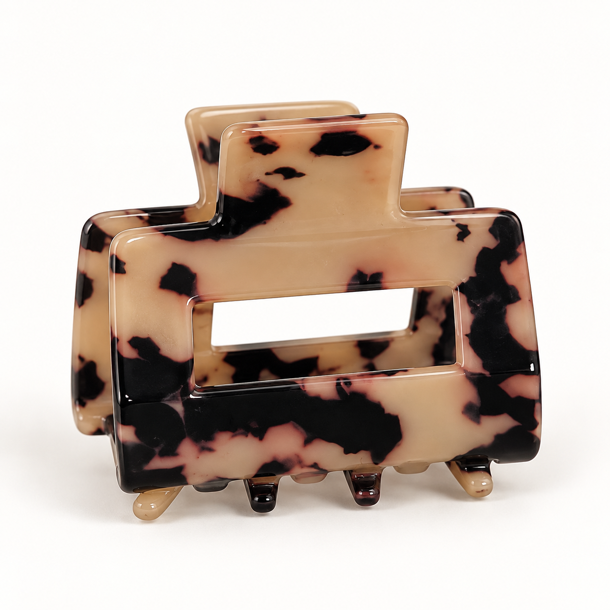 Blonde Tortoise rectangle claw hair clip on a white background